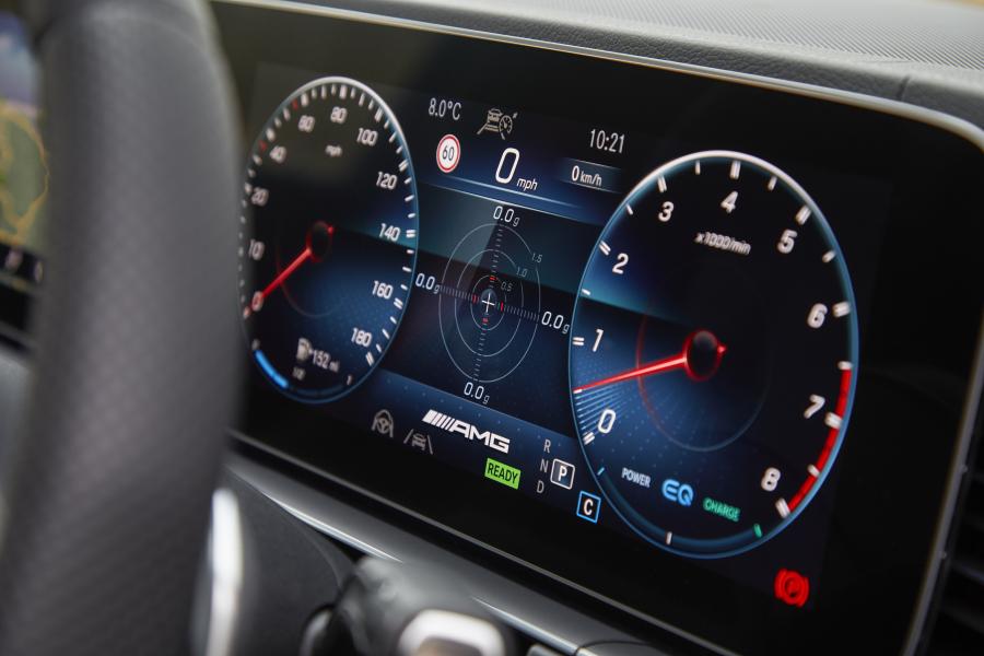 Панель приборов Mercedes-AMG GLE53 4Matic+ (V167) 2020 года  (UK) (фото 38 из 38)
